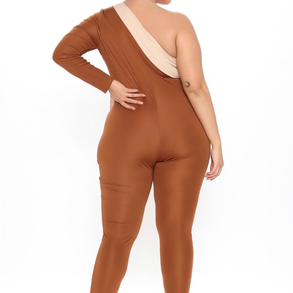 Jumpsuit - Picture 3 of 3